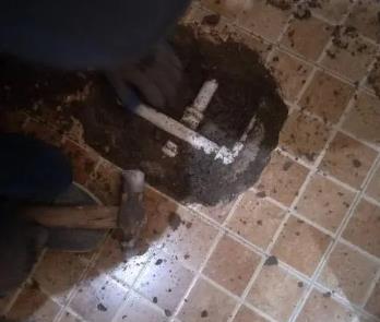 达川卫生间漏水维修公司为您分享下卫生间渗水如何处理及注意事项